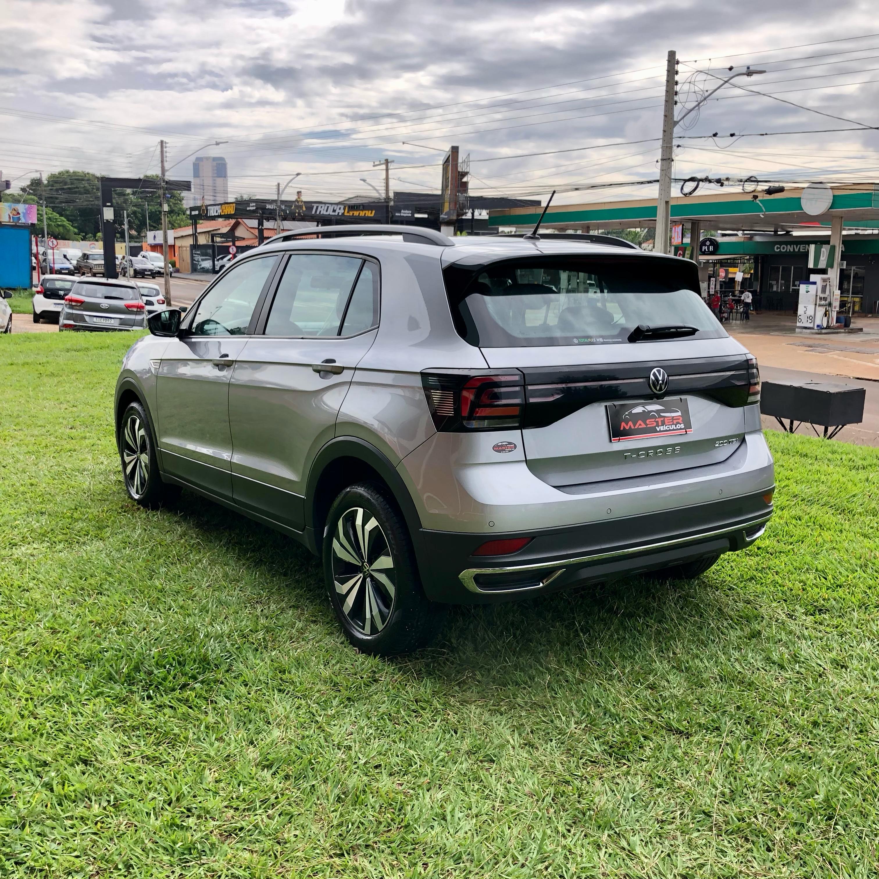 VOLKSWAGEN  T-CROSS - Miniatura 2