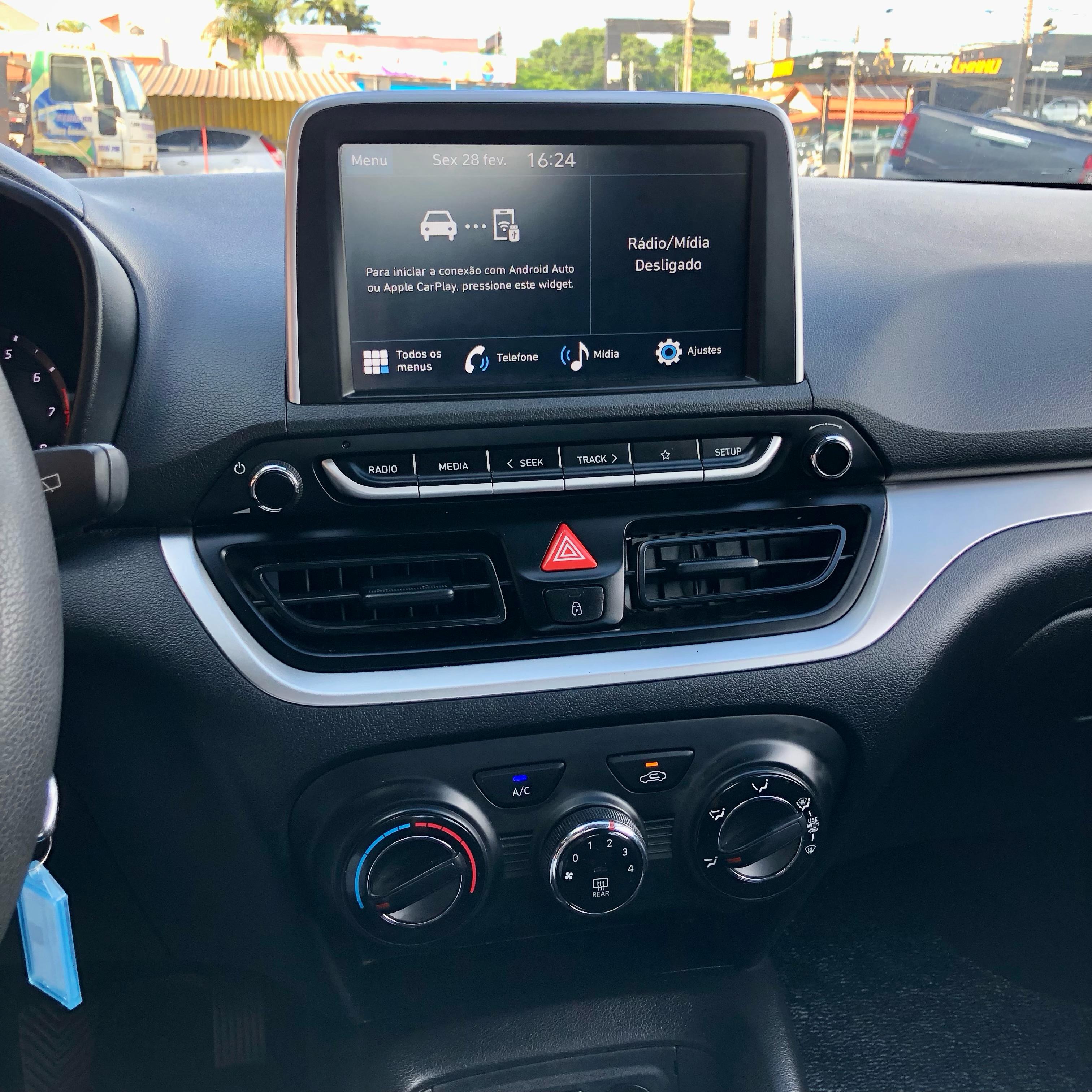 HYUNDAI  HB20 CONFORT - Miniatura 10