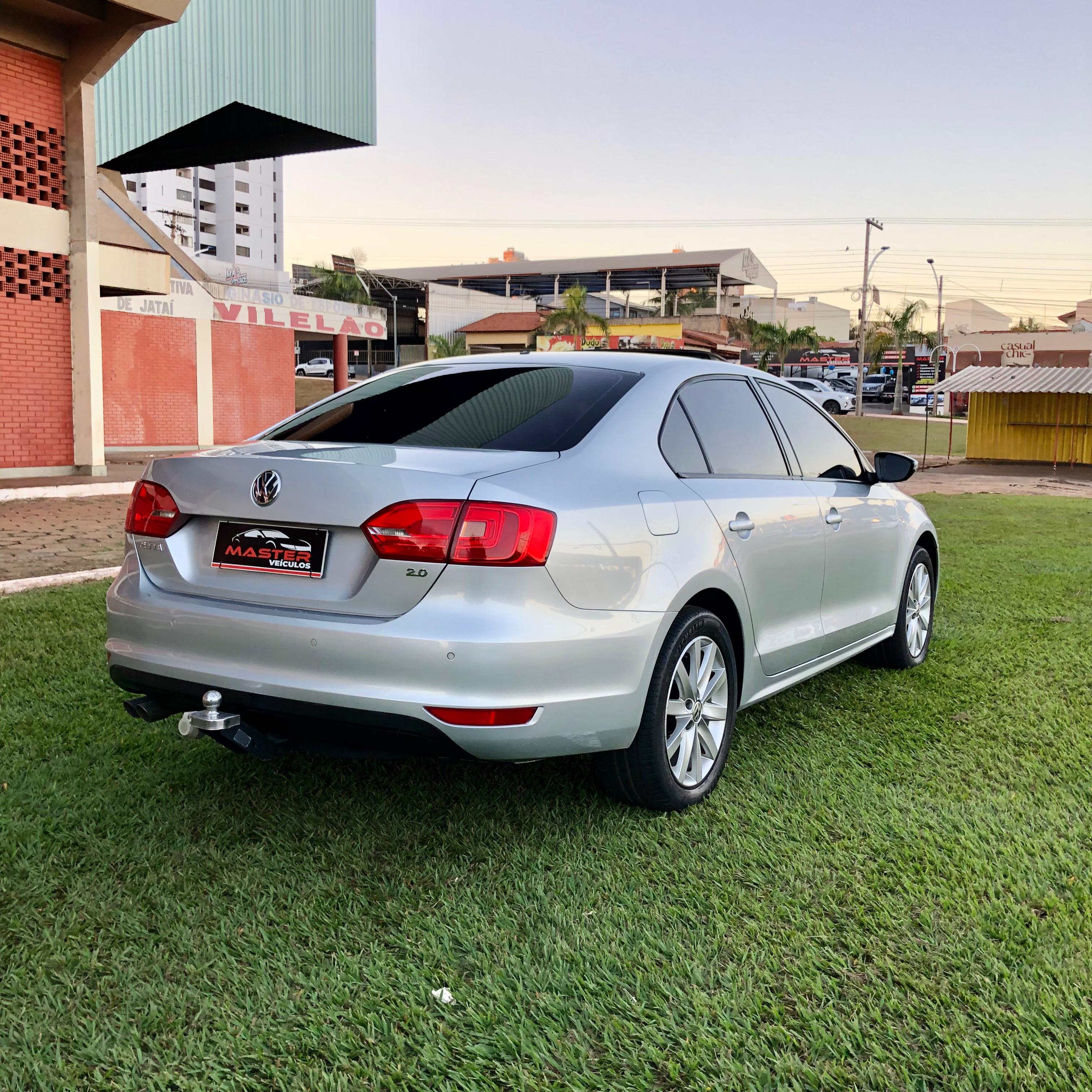 VOLKSWAGEN  JETTA CONFORTLINE - Miniatura 3