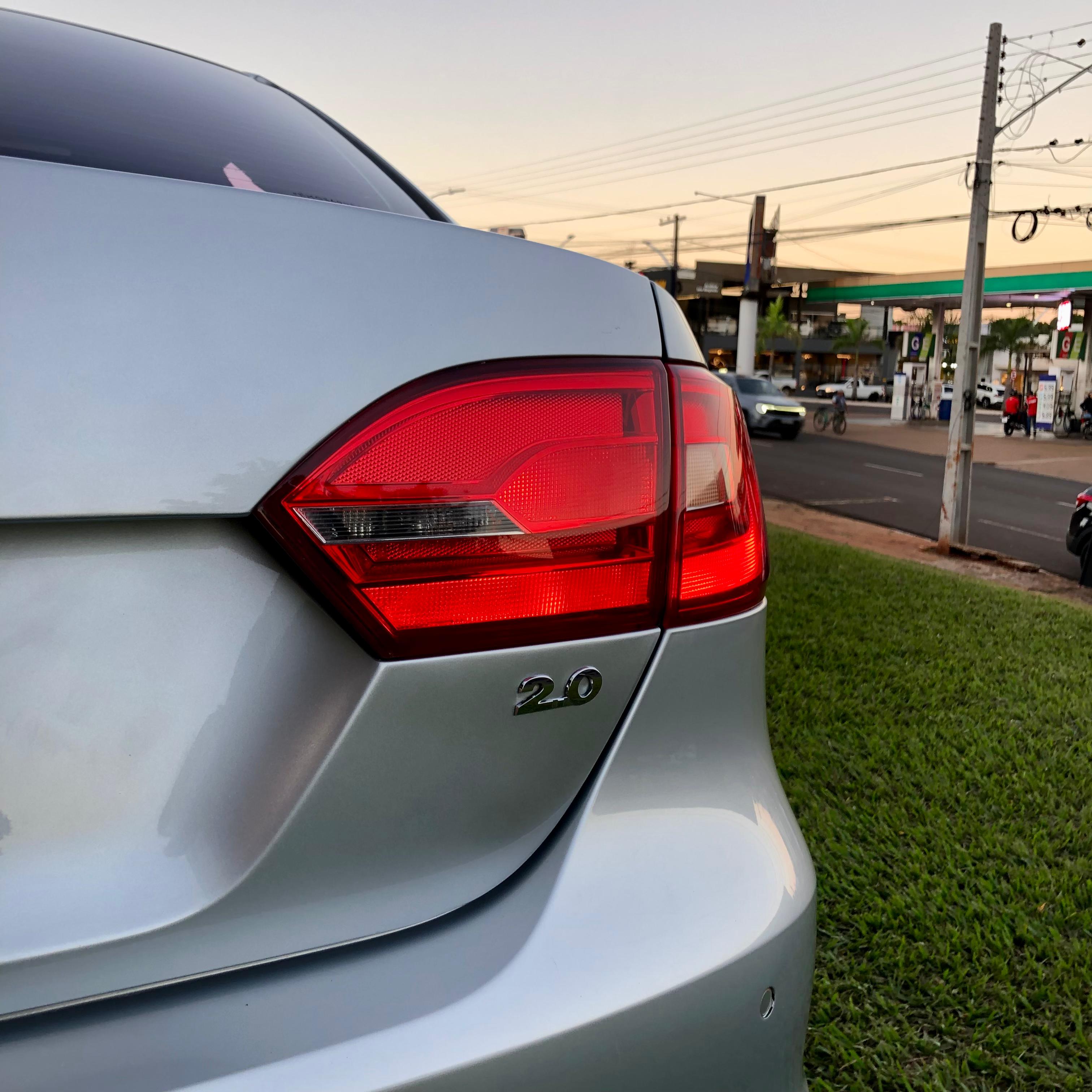 VOLKSWAGEN  JETTA CONFORTLINE - Miniatura 6