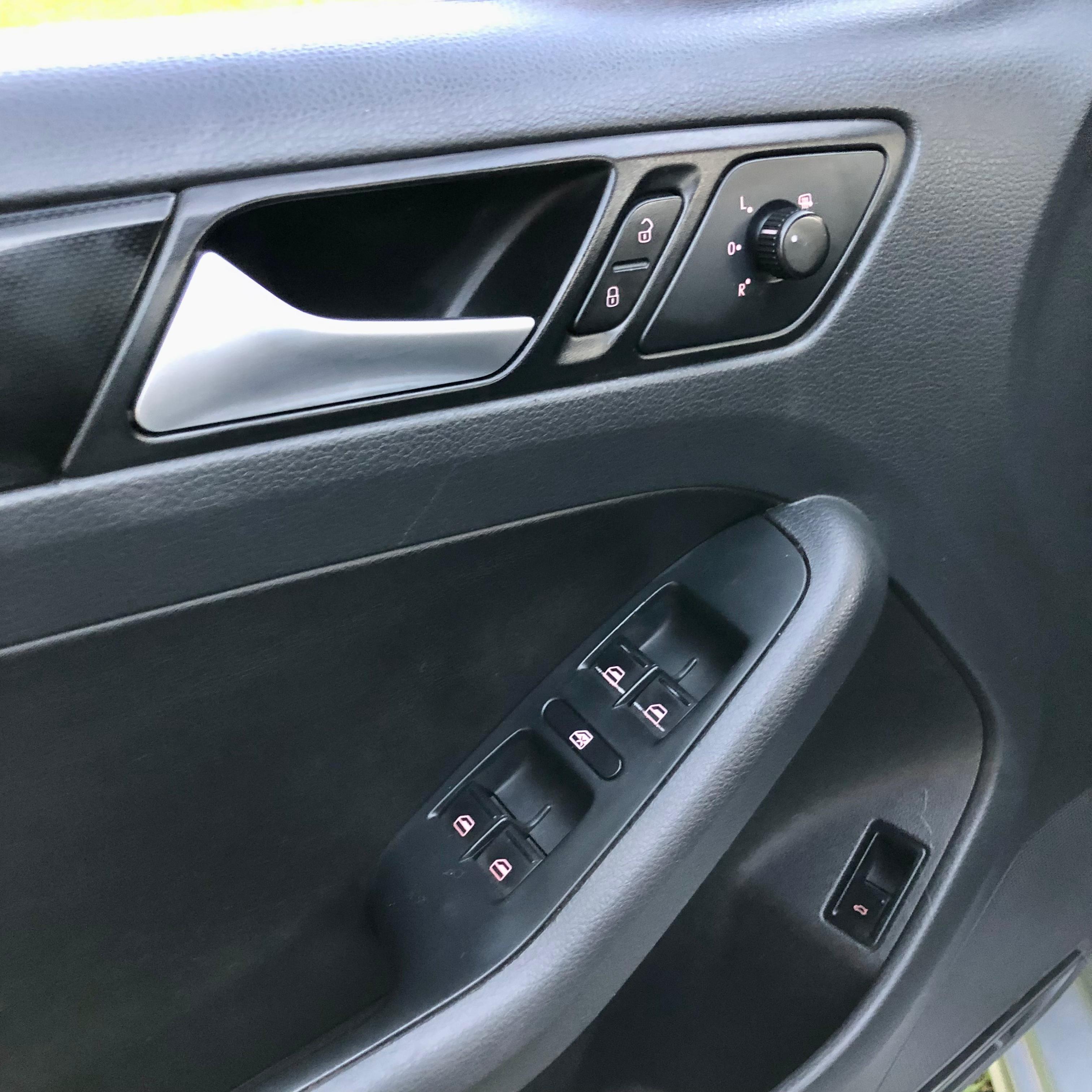 VOLKSWAGEN  JETTA CONFORTLINE - Miniatura 10