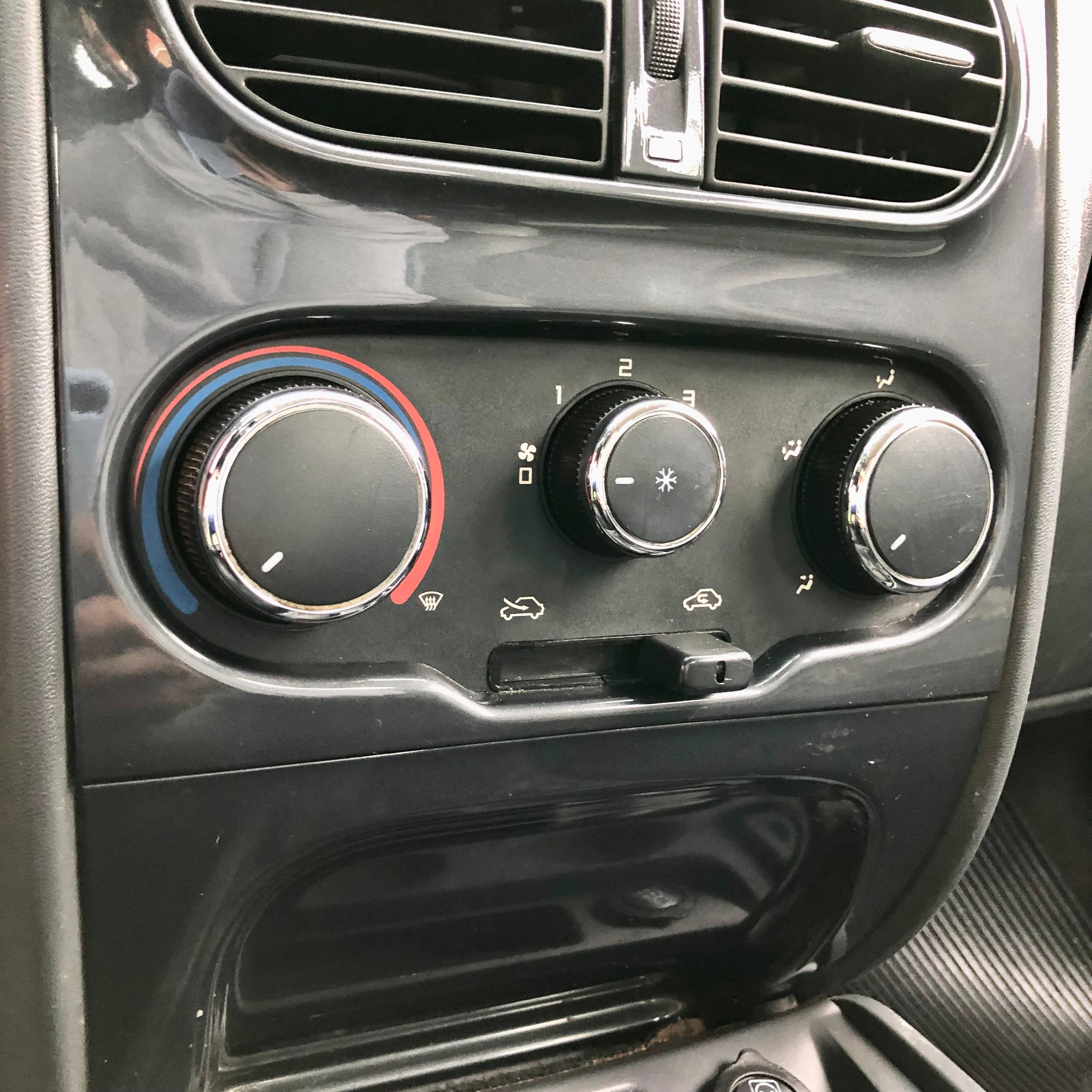 FIAT STRADA ADVENTURE - Miniatura 10