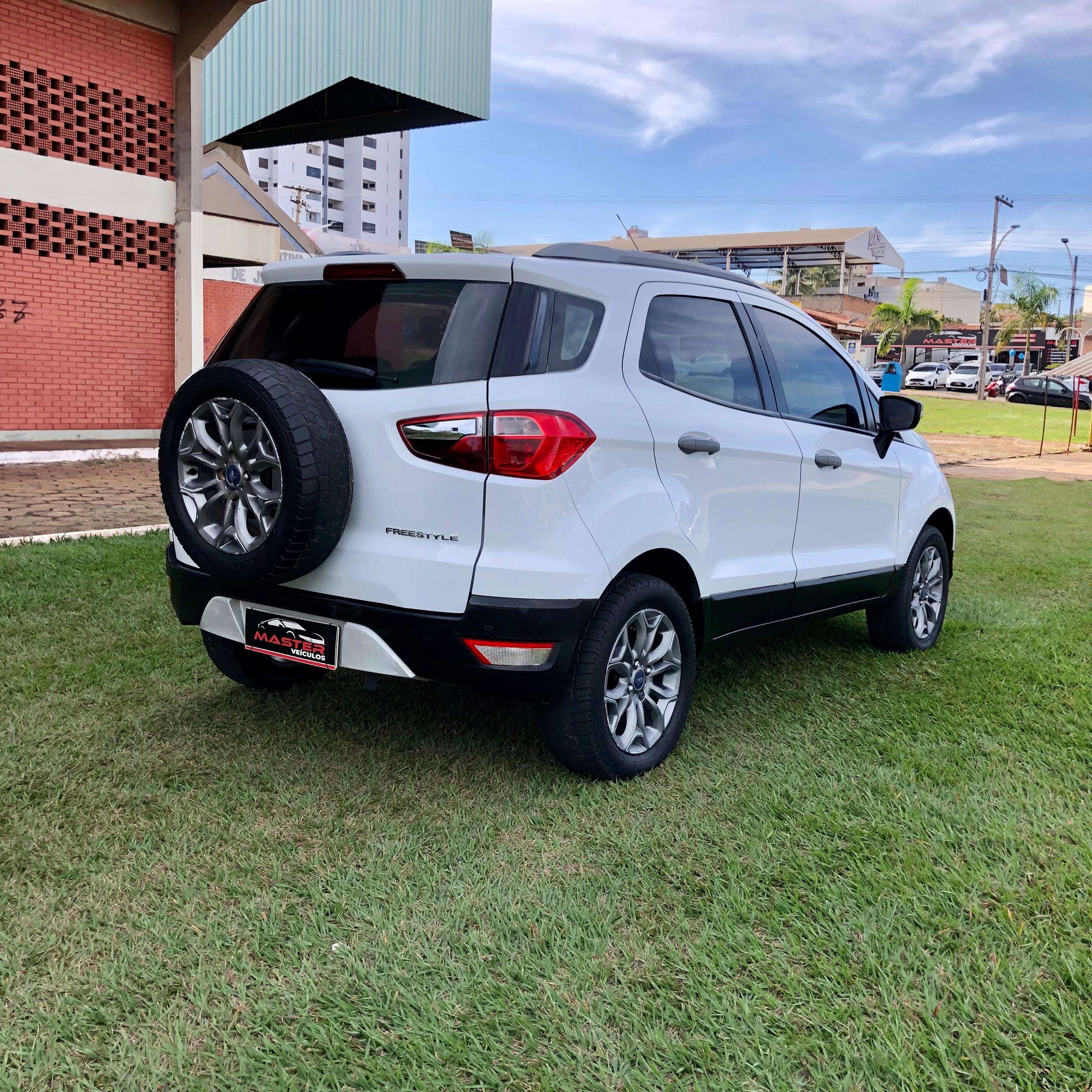 FORD  ECO SPORT FREESTYLE - Miniatura 3