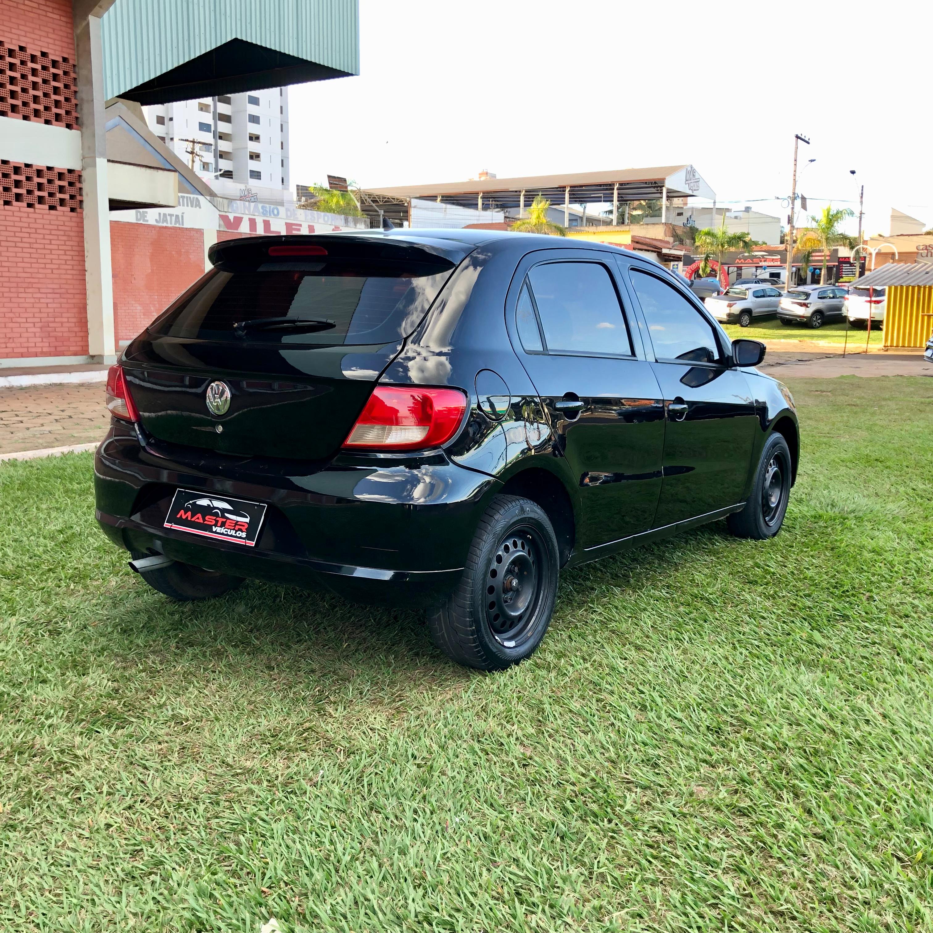 VOLKSWAGEN  GOL  - Miniatura 3